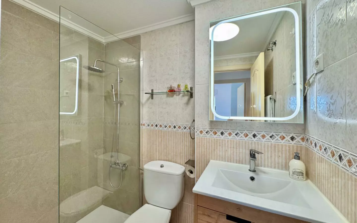 2-bedroom Apartment In Torrevieja, Spain (53 M²)