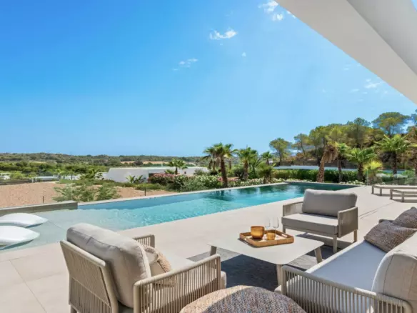 4-bedroom Villa In Orihuela, Spain (451 M²)