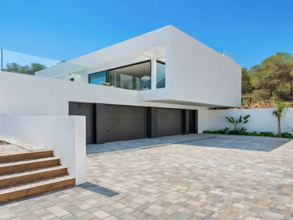 4-bedroom Villa In Orihuela, Spain (451 M²)