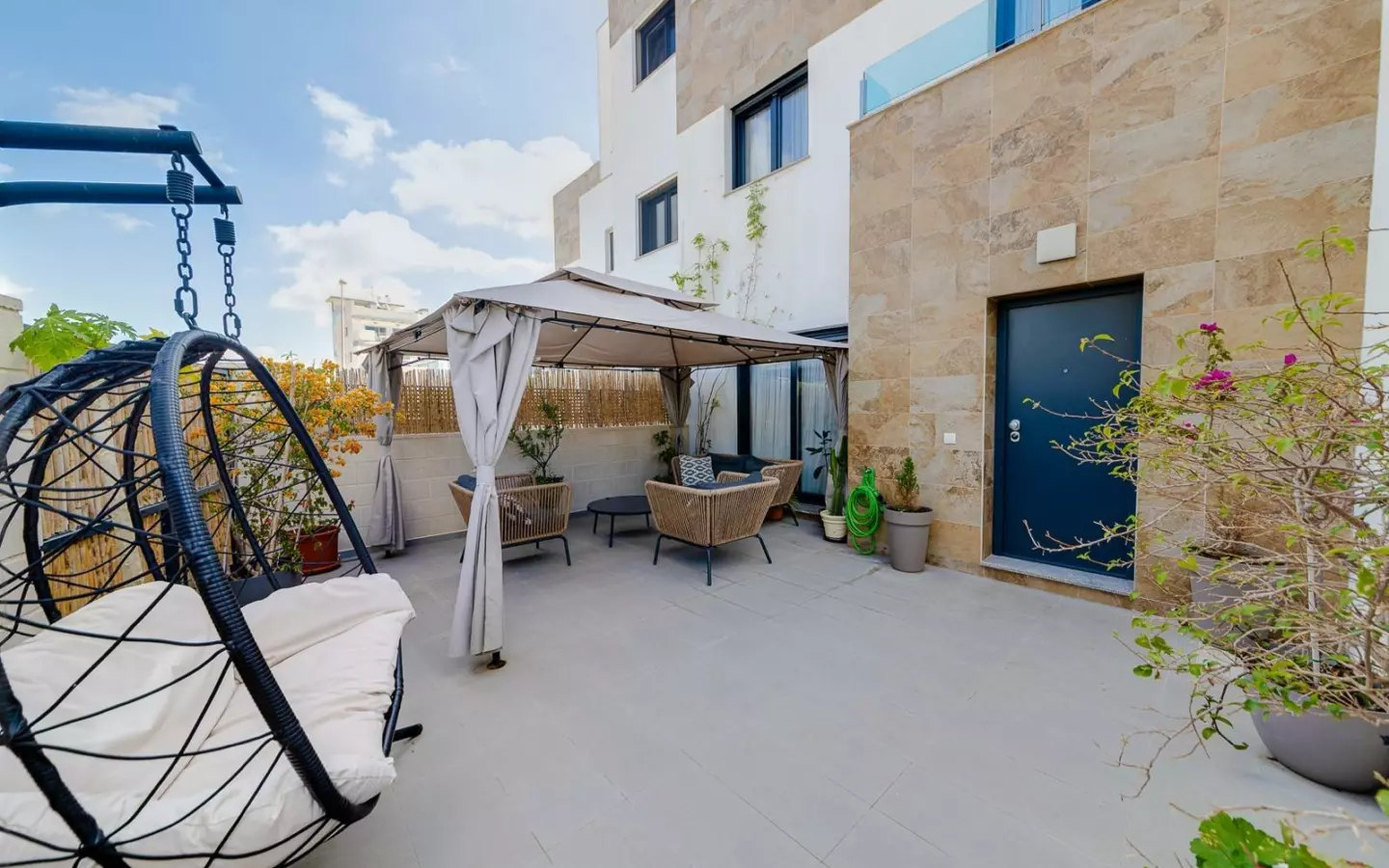 3-bedroom House In Villamartin, Spain (134 M²)