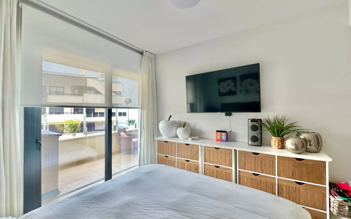 3-bedroom Apartment In Orihuela Costa, Spain (98 M²)