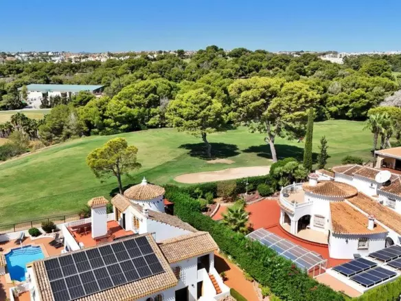 5-bedroom Villa In Orihuela Costa, Spain (200 M²)