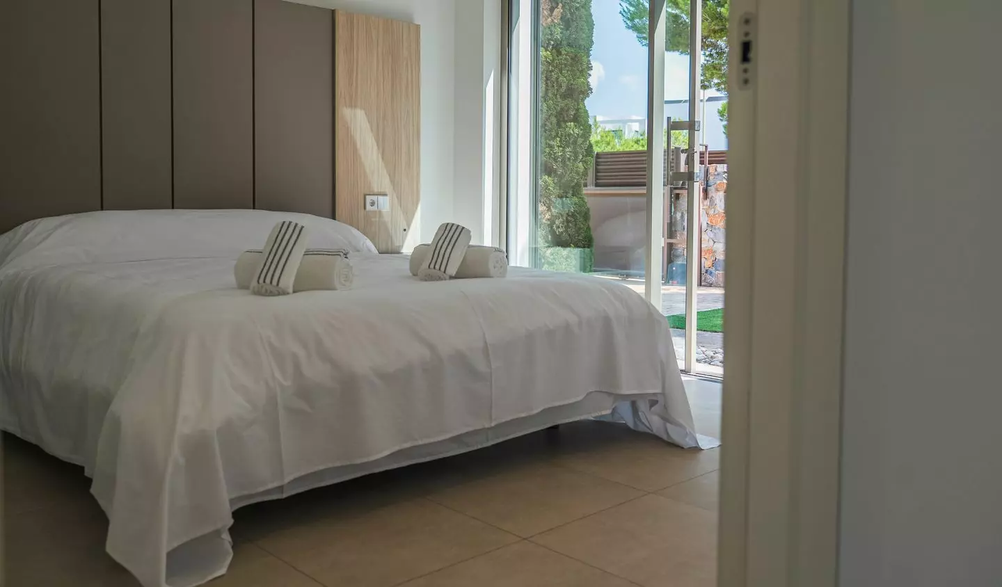 4-bedroom Villa In Orihuela, Spain (250 M²)