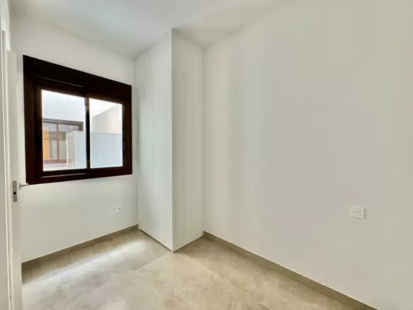 2-bedroom Ground Floor Apartment In Torrevieja, Spain (58 M²)