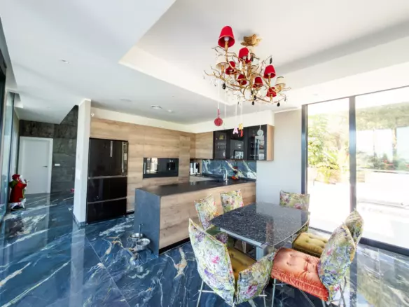 6-bedroom Villa In Orihuela, Spain (429 M²)