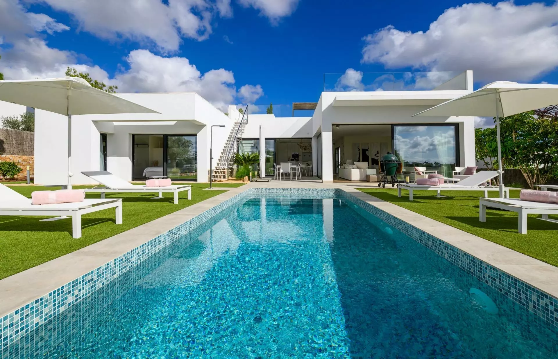 3-bedroom Villa In Orihuela, Spain (191 M²)