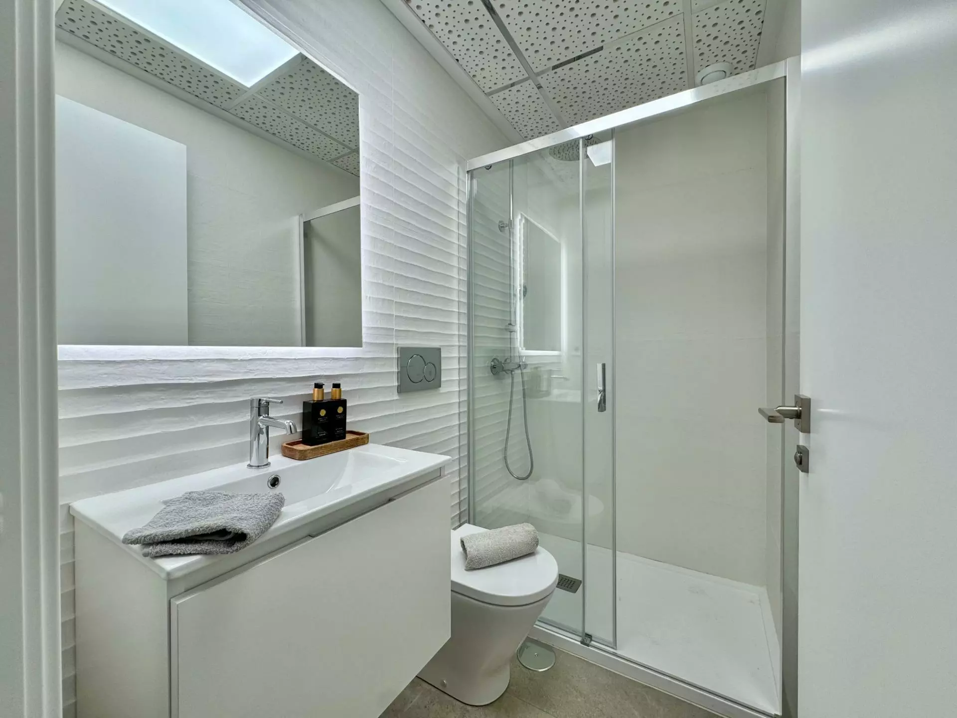 2-bedroom Ground Floor Apartment In Torrevieja, Spain (58 M²)