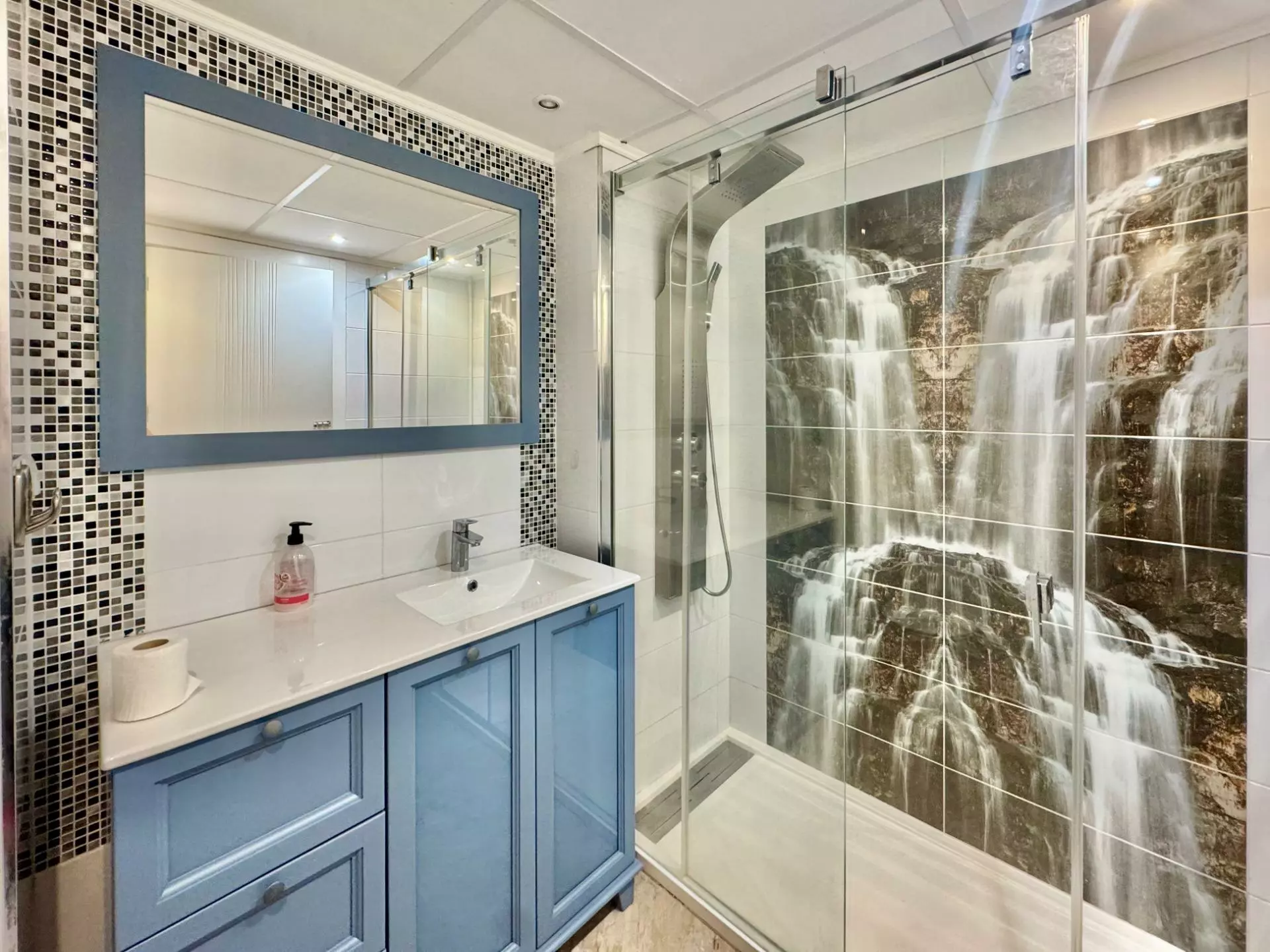 2-bedroom Apartment In Torrevieja, Spain (62 M²)