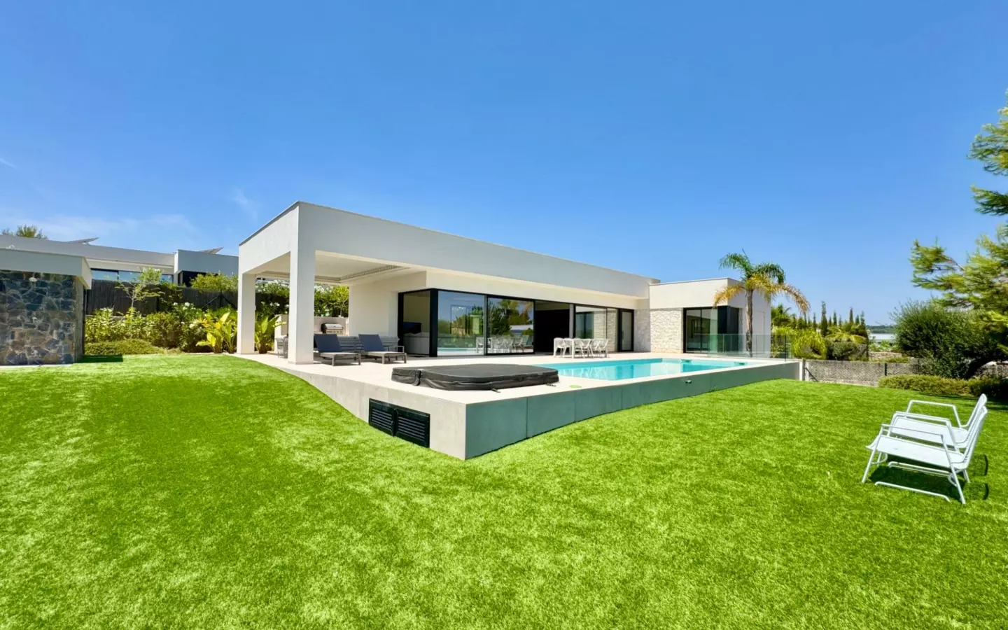 4-bedroom Villa In Orihuela, Spain (369 M²)