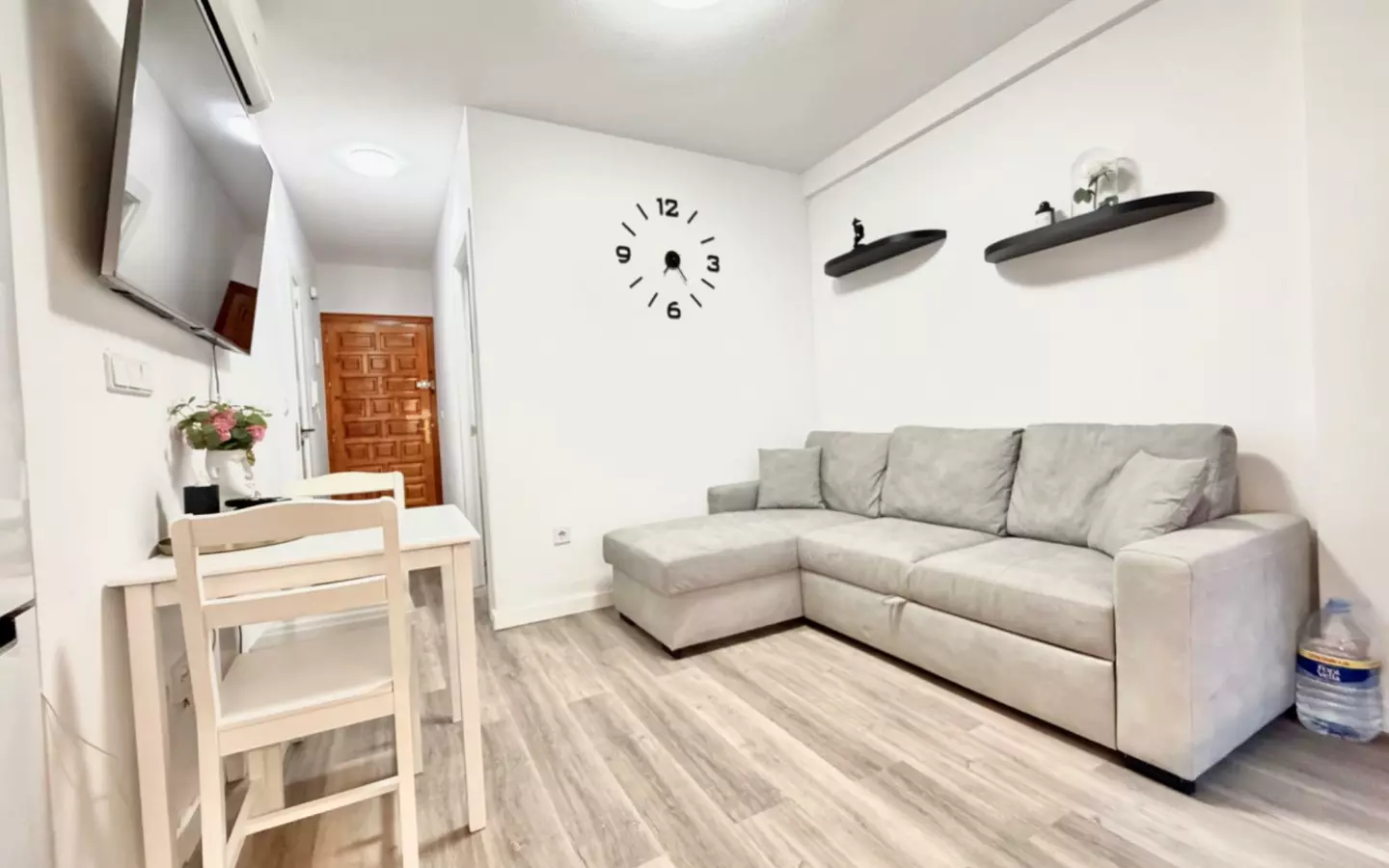 1-bedroom Apartment In Torrevieja, Spain (40 M²)