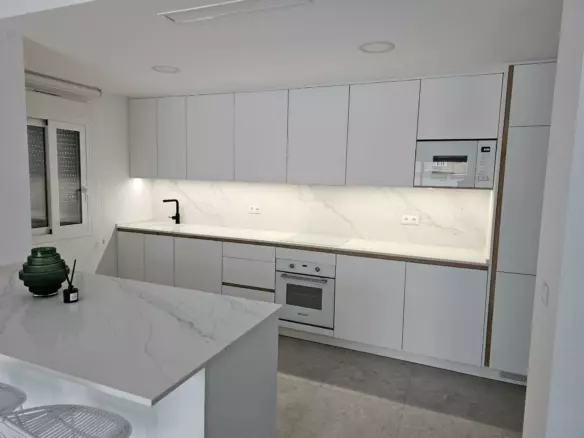 3-bedroom Apartment In Torrevieja, Spain (117 M²)