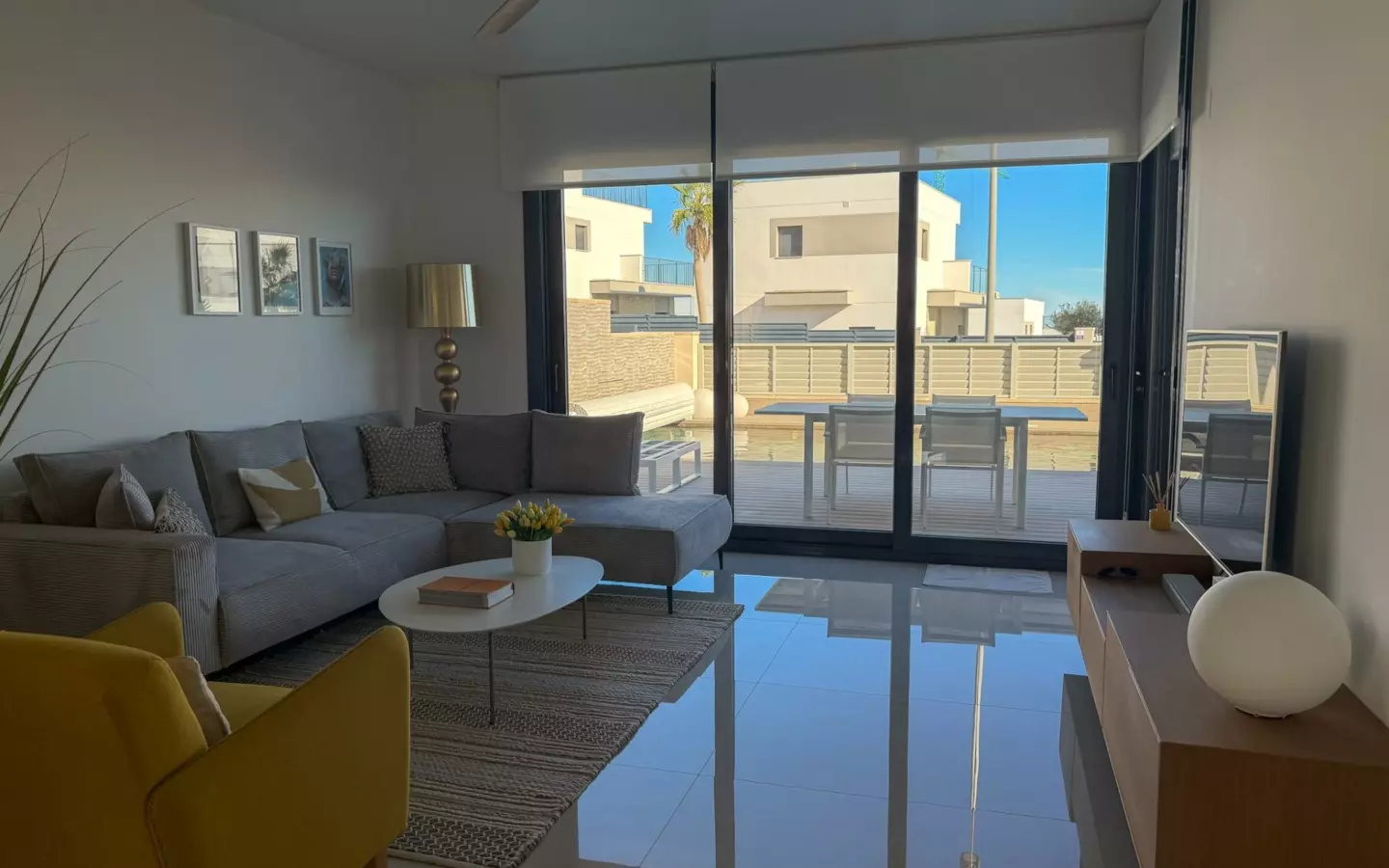 4-bedroom Villa In San Miguel De Salinas, Spain (165 M²)