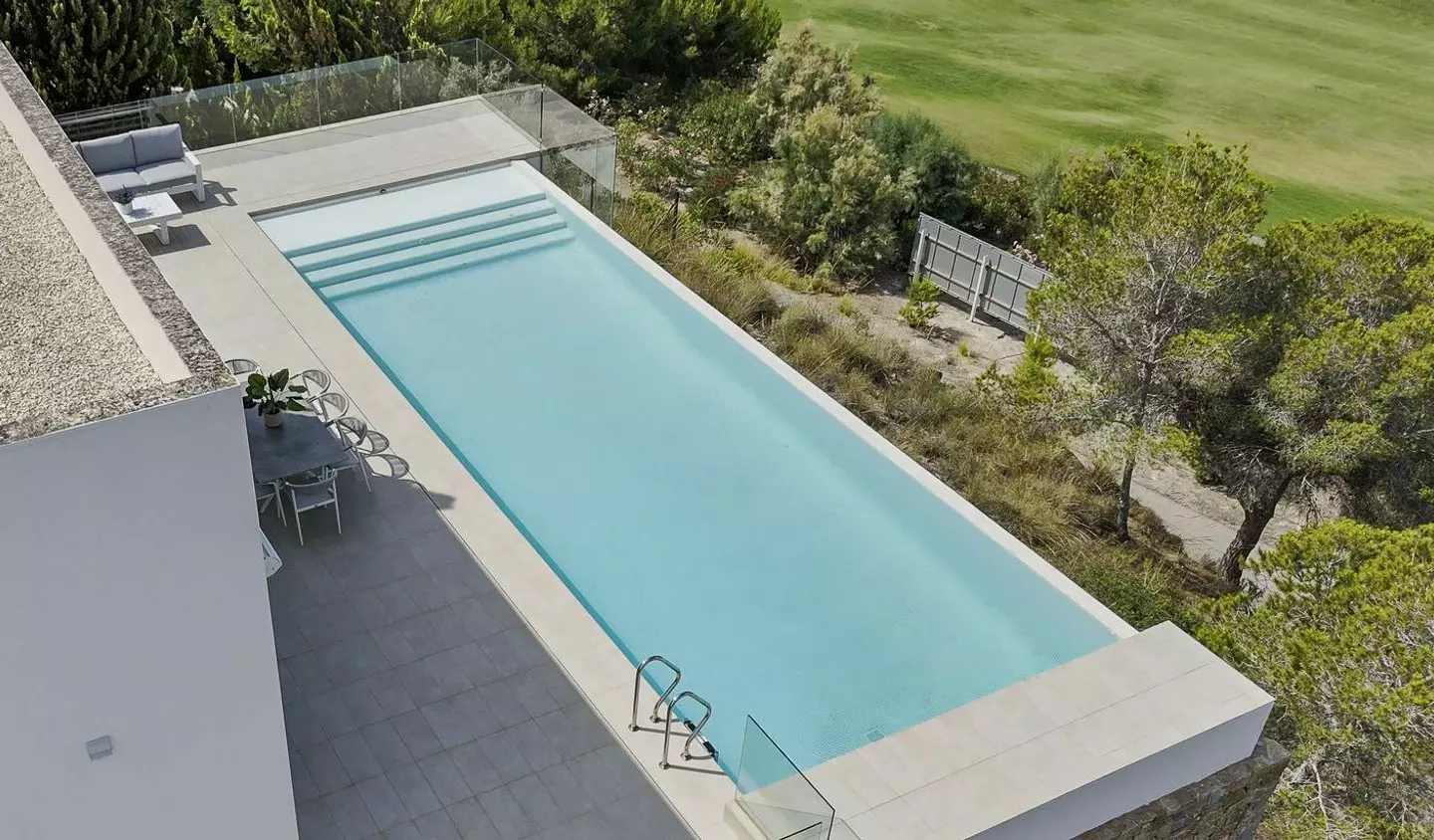 4-bedroom Villa In Orihuela, Spain (250 M²)