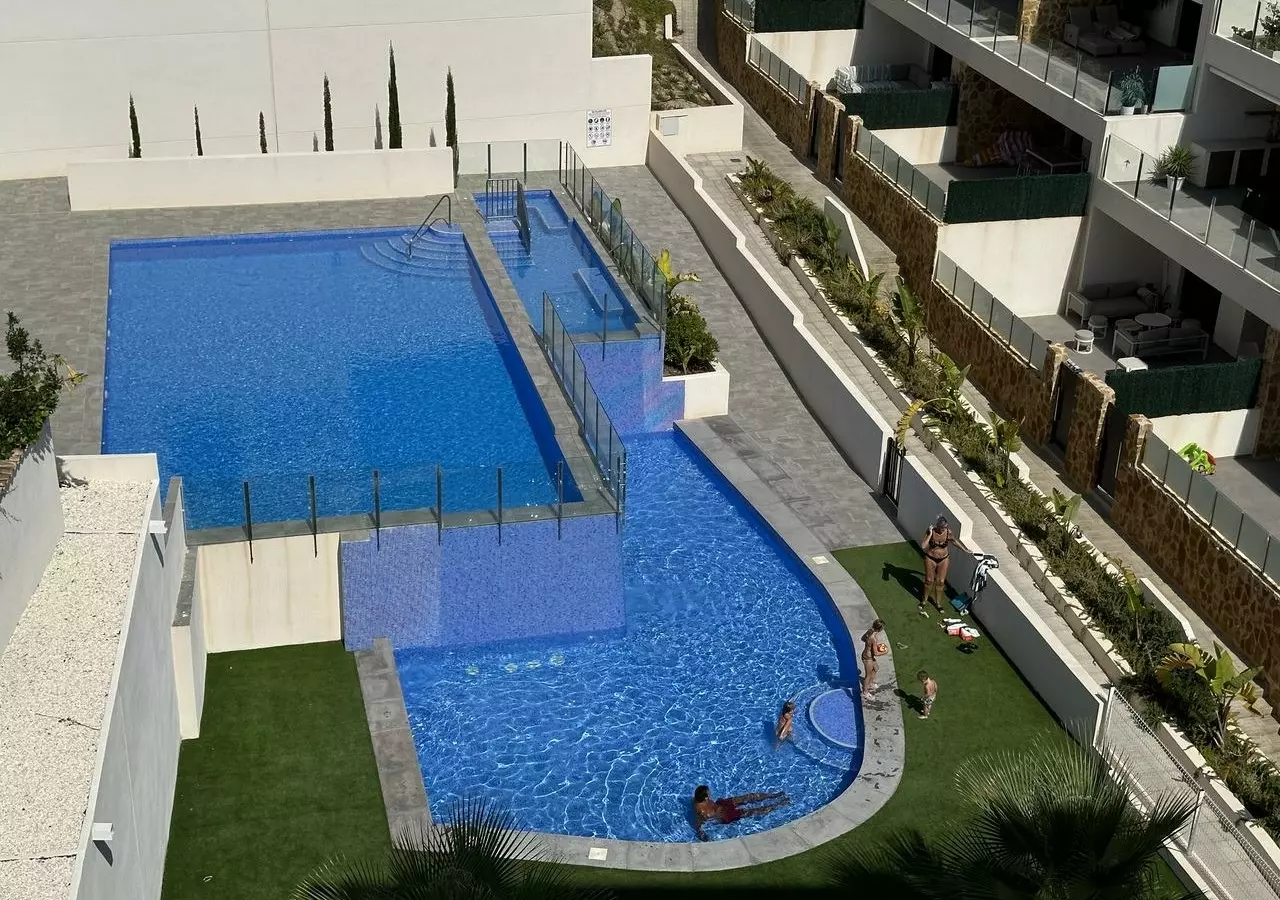 2-bedroom Penthouse In Orihuela Costa, Spain (85 M²)