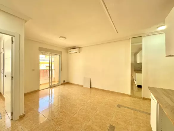 2-bedroom Apartment In Torrevieja, Spain (59 M²)
