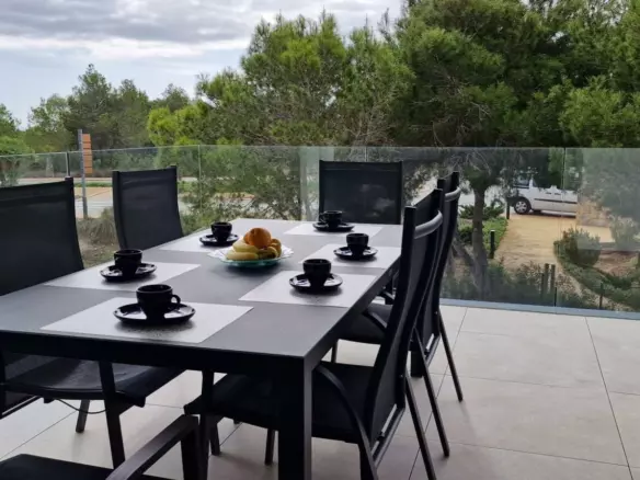 3-bedroom Apartment In Orihuela, Spain (113 M²)