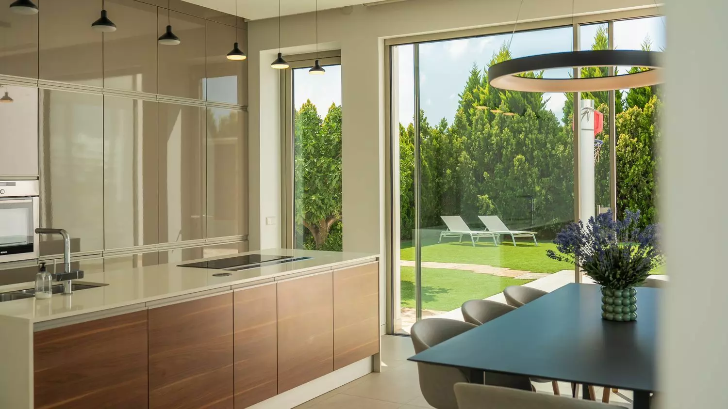 4-bedroom Villa In Orihuela, Spain (250 M²)