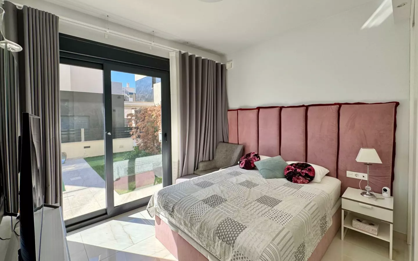 4-bedroom Villa In Orihuela Costa, Spain (271 M²)