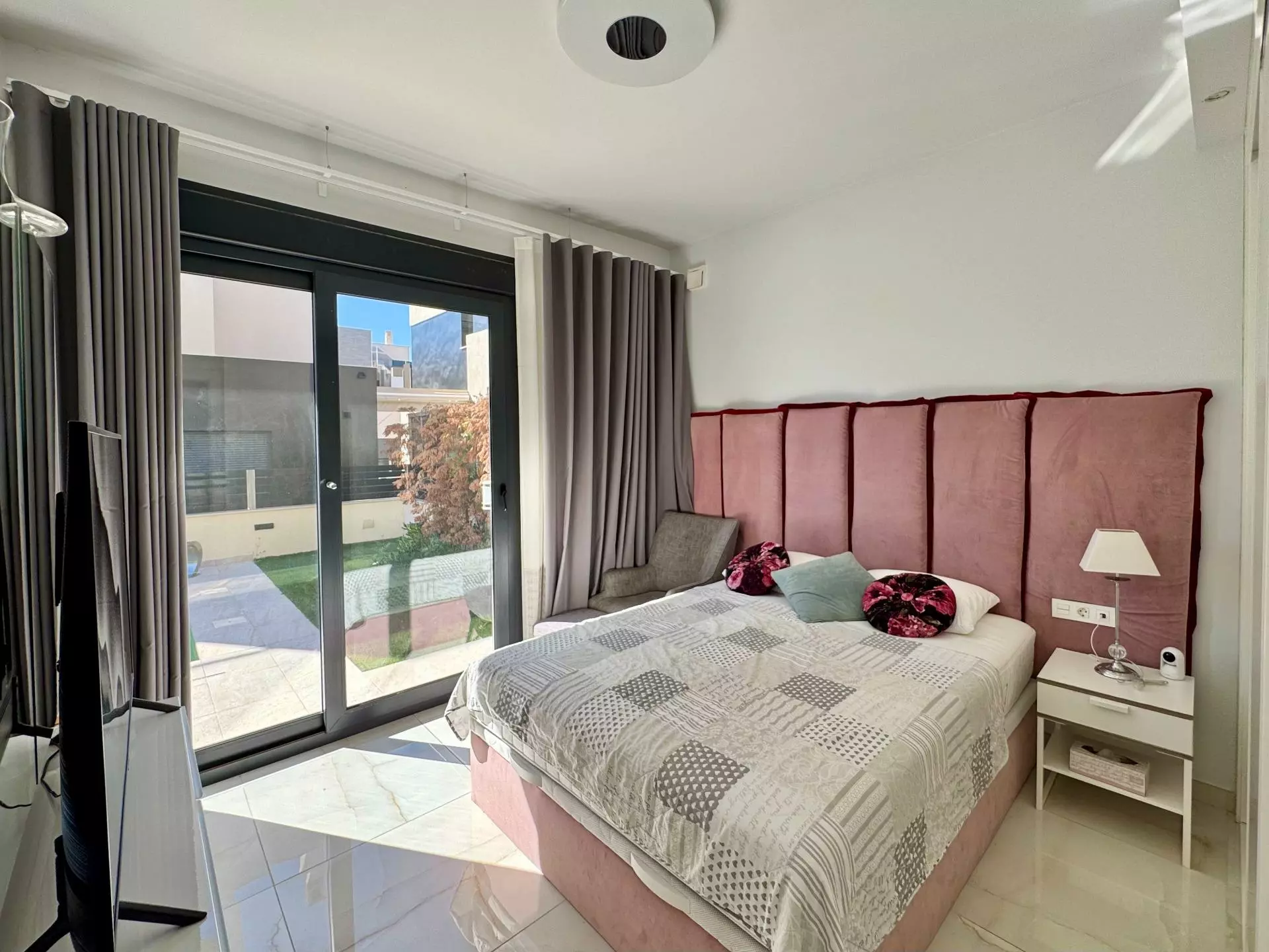4-bedroom Villa In Orihuela Costa, Spain (271 M²)