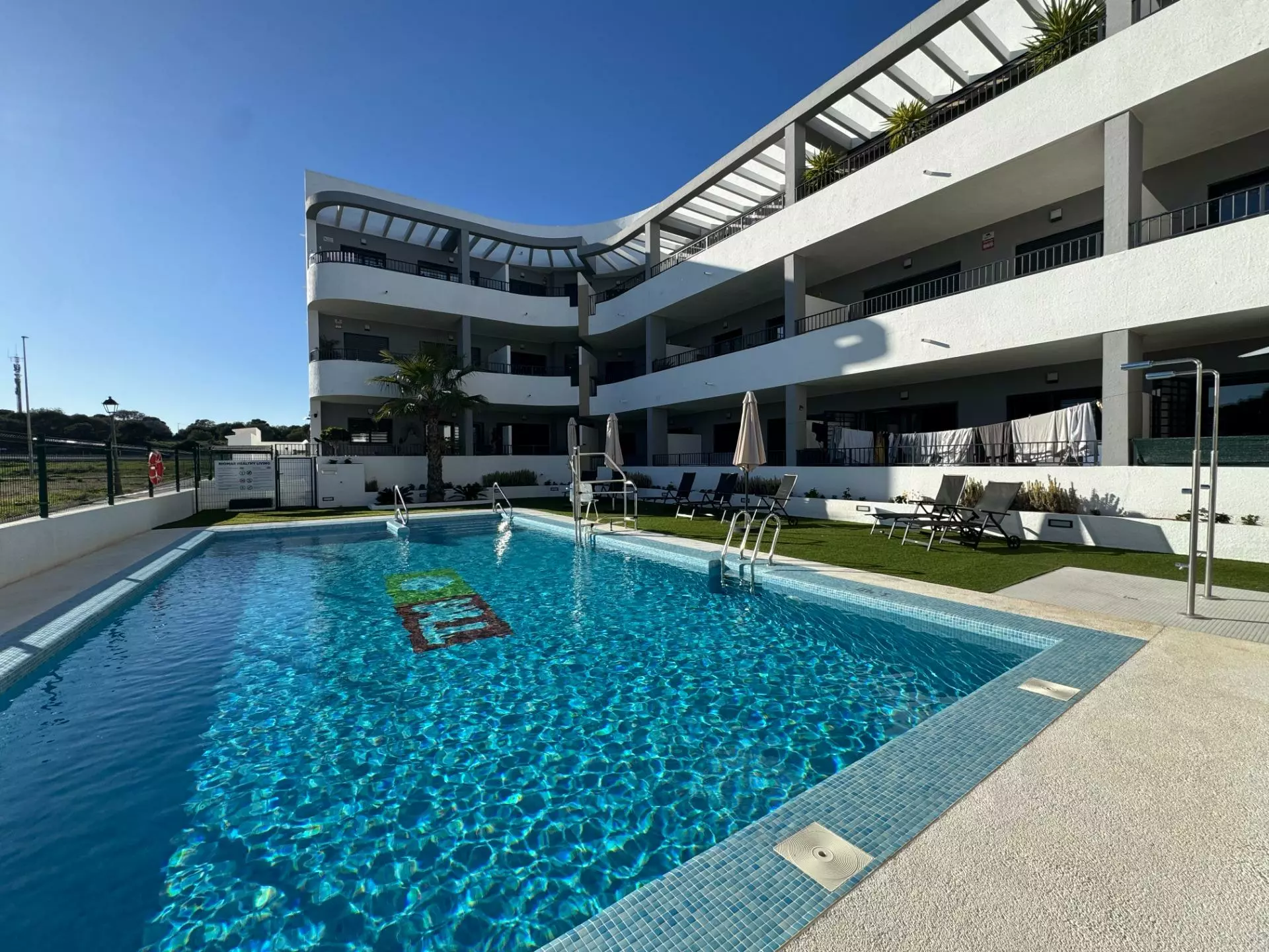 2-bedroom Ground Floor Apartment In Pilar De La Horadada, Spain (81 M²)