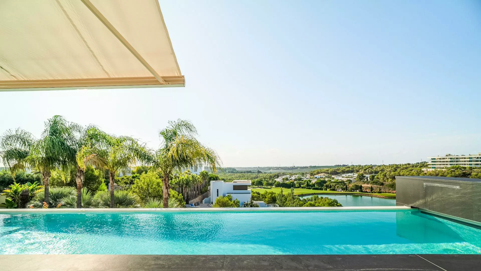 4-bedroom Villa In Orihuela, Spain (399 M²)