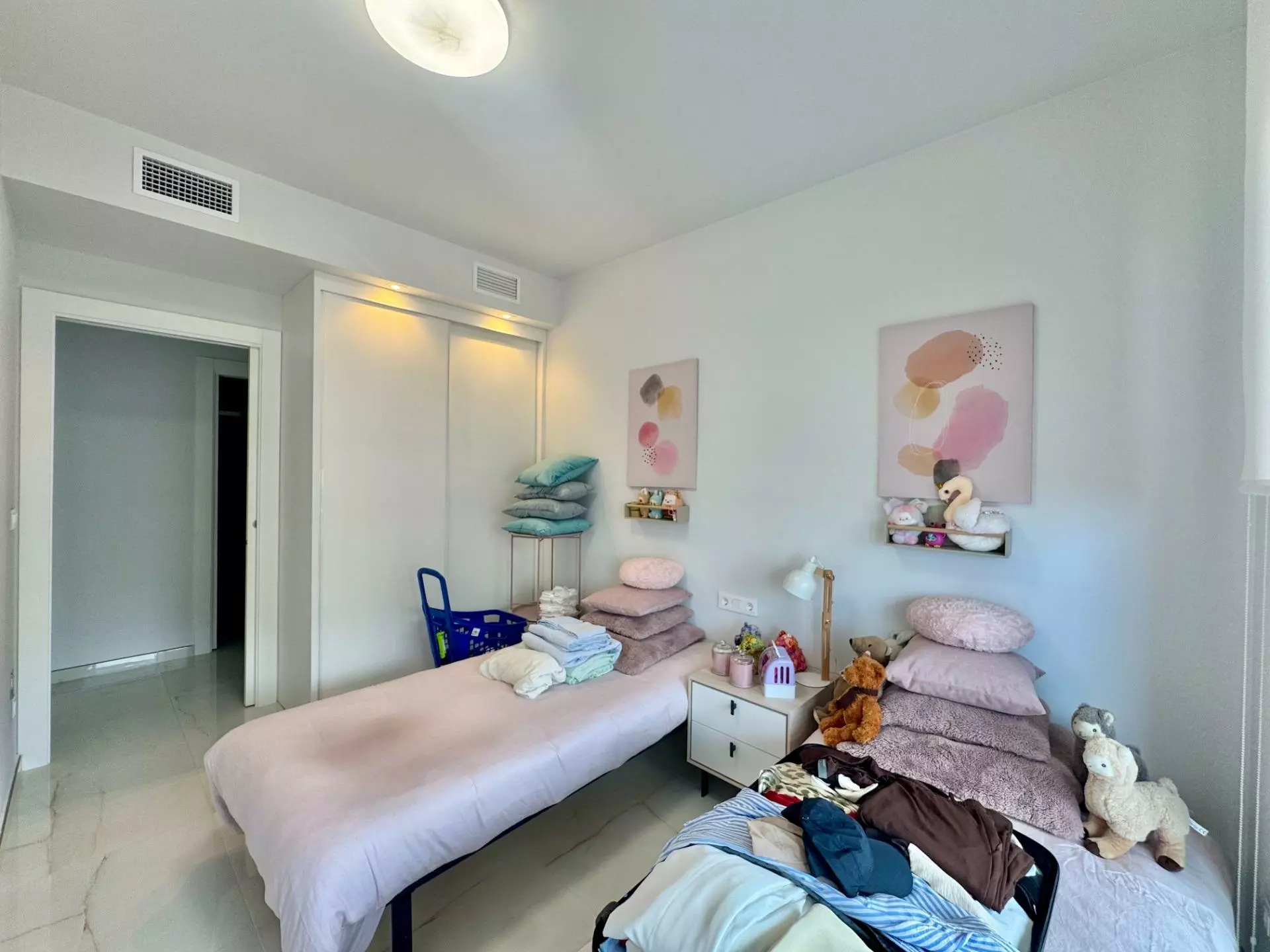 3-bedroom Apartment In Orihuela Costa, Spain (98 M²)