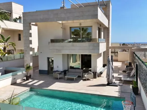 5-bedroom Villa In Orihuela Costa, Spain (200 M²)