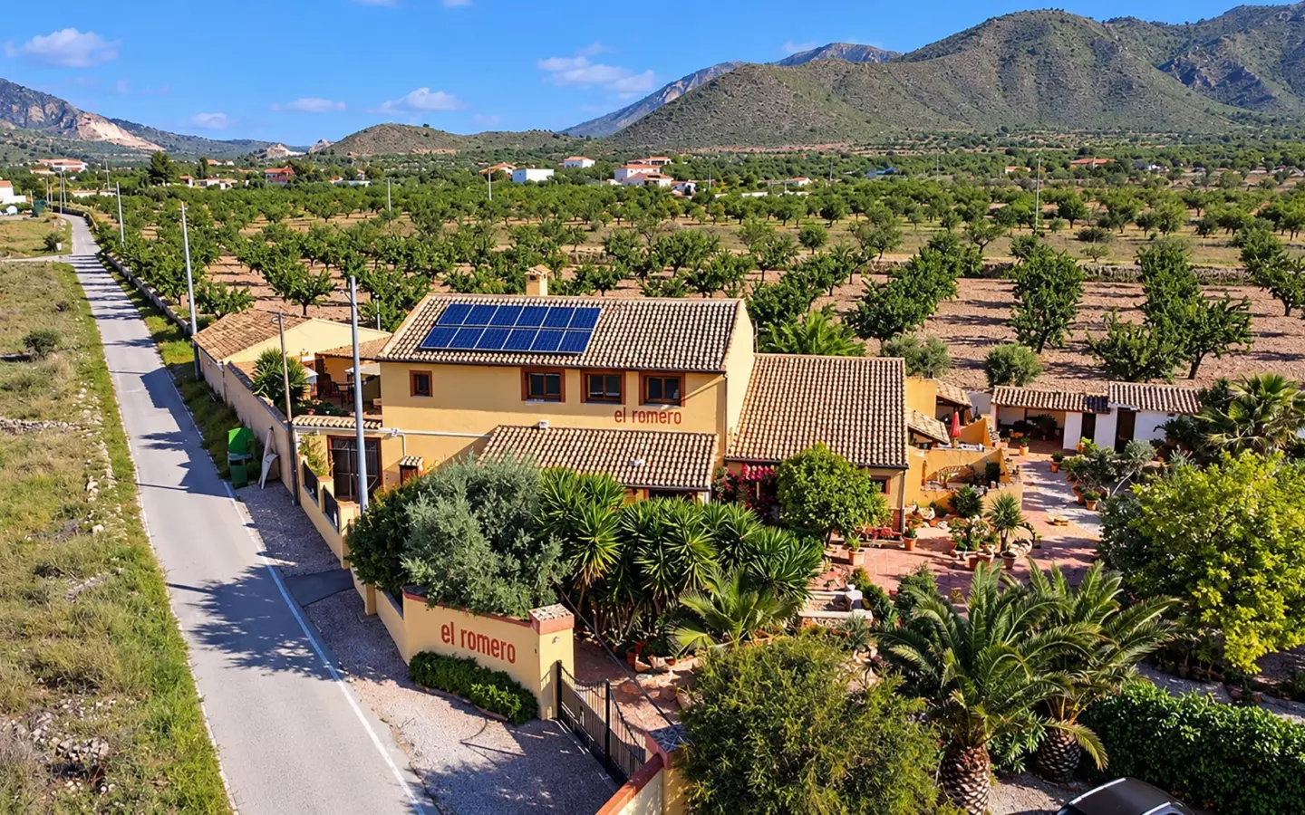 6-bedroom Detached Villa In Abanilla, Spain (455 M²)