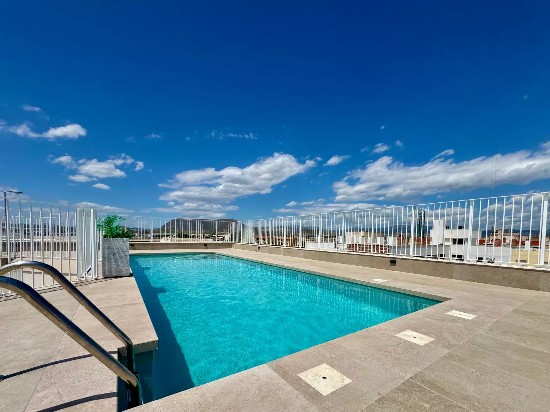 3-bedroom Apartment In Alicante, Spain (120 M²)