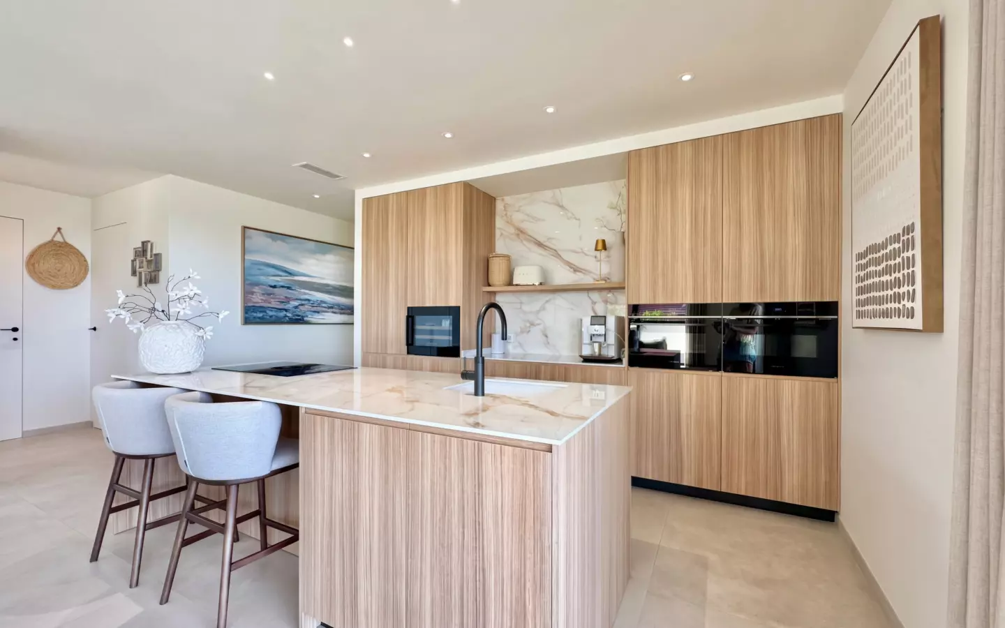 3-bedroom Apartment In Orihuela, Spain (220 M²)