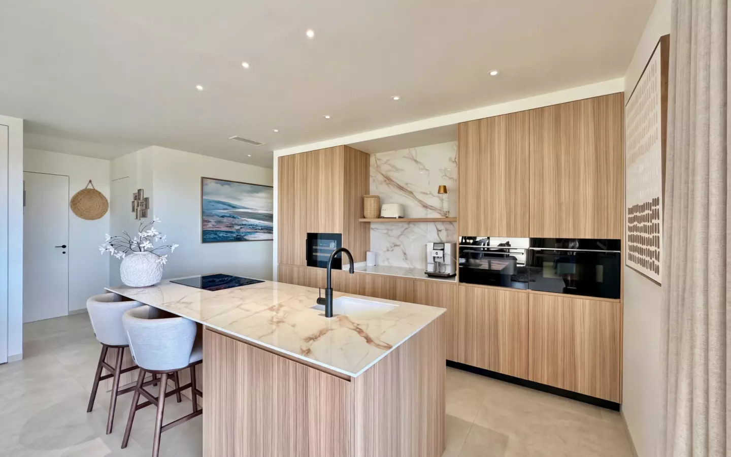 3-bedroom Apartment In Orihuela, Spain (220 M²)