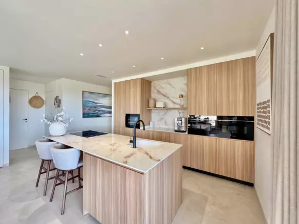 3-bedroom Apartment In Orihuela, Spain (220 M²)