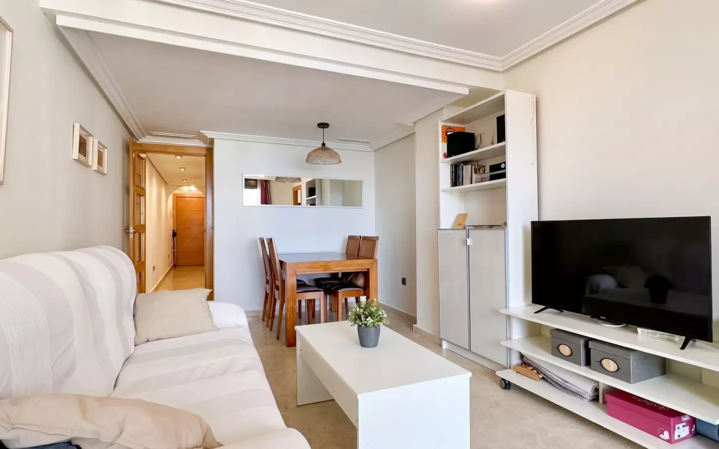 2-bedroom Apartment In Guardamar Del Segura, Spain (78 M²)