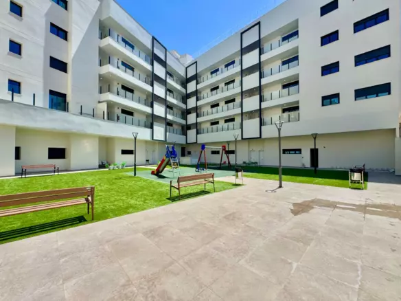 3-bedroom Apartment In Alicante, Spain (120 M²)