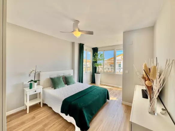 3-bedroom Townhouse In Orihuela Costa, Spain (90 M²)
