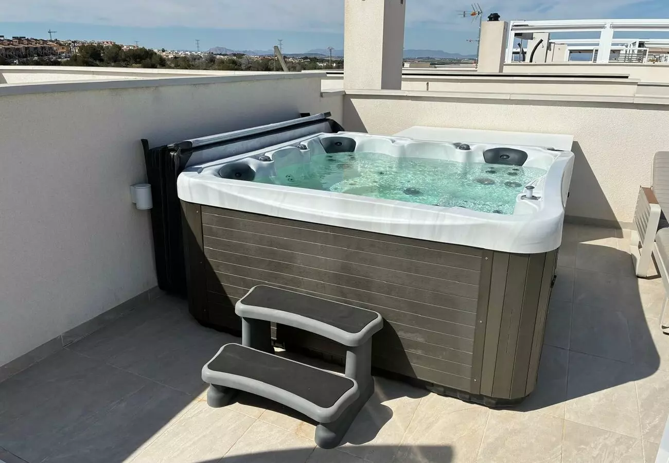 3-bedroom Property In Orihuela Costa, Spain