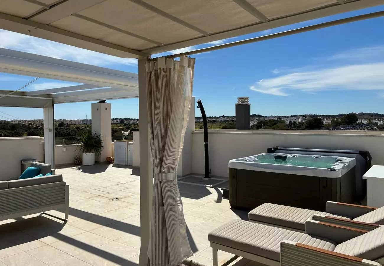3-bedroom Property In Orihuela Costa, Spain