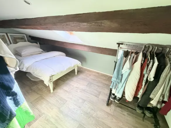 2-bedroom House In Saint-laurent-des-combes, France (116 M²)