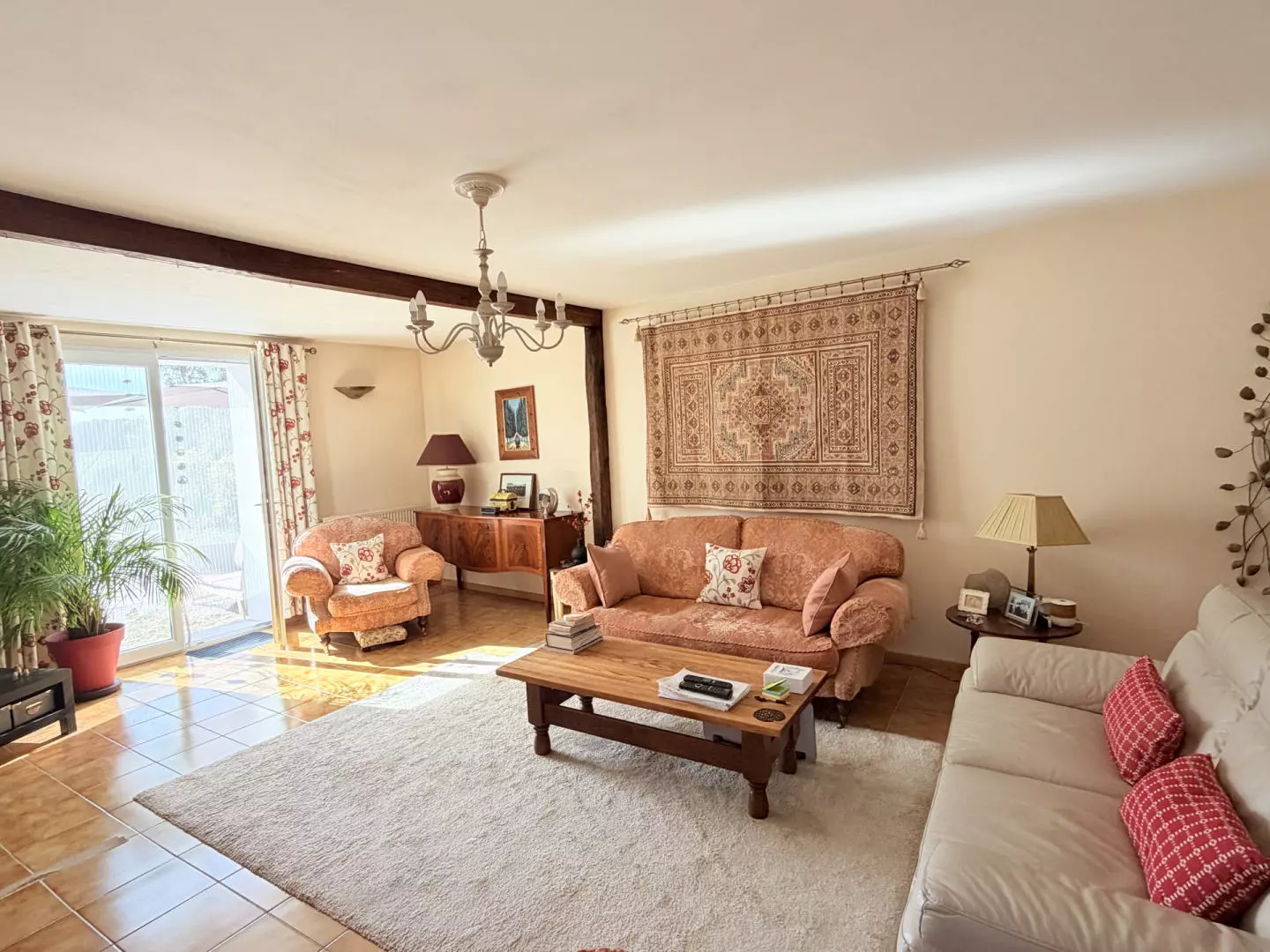 2-bedroom House In Saint-laurent-des-combes, France (116 M²)