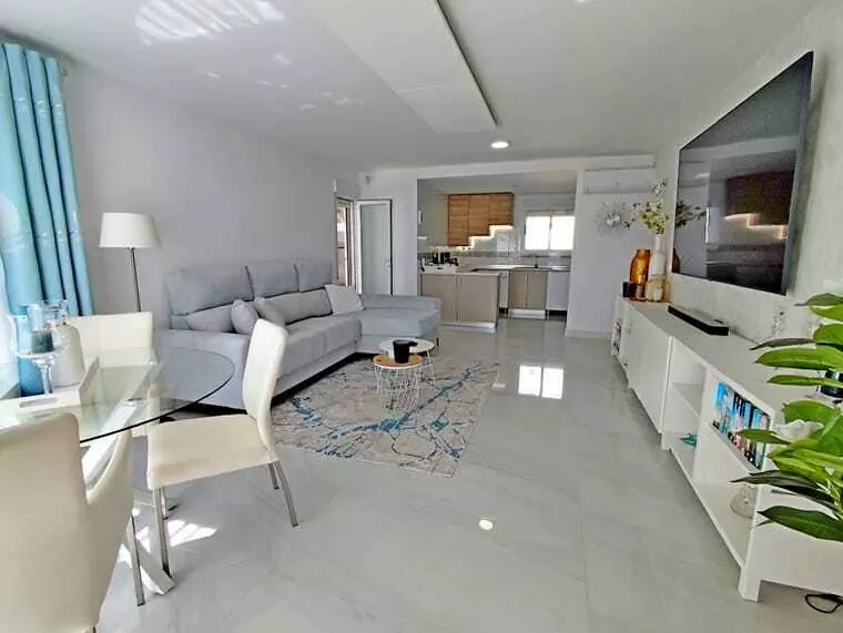2-bedroom Property In Avileses, Spain