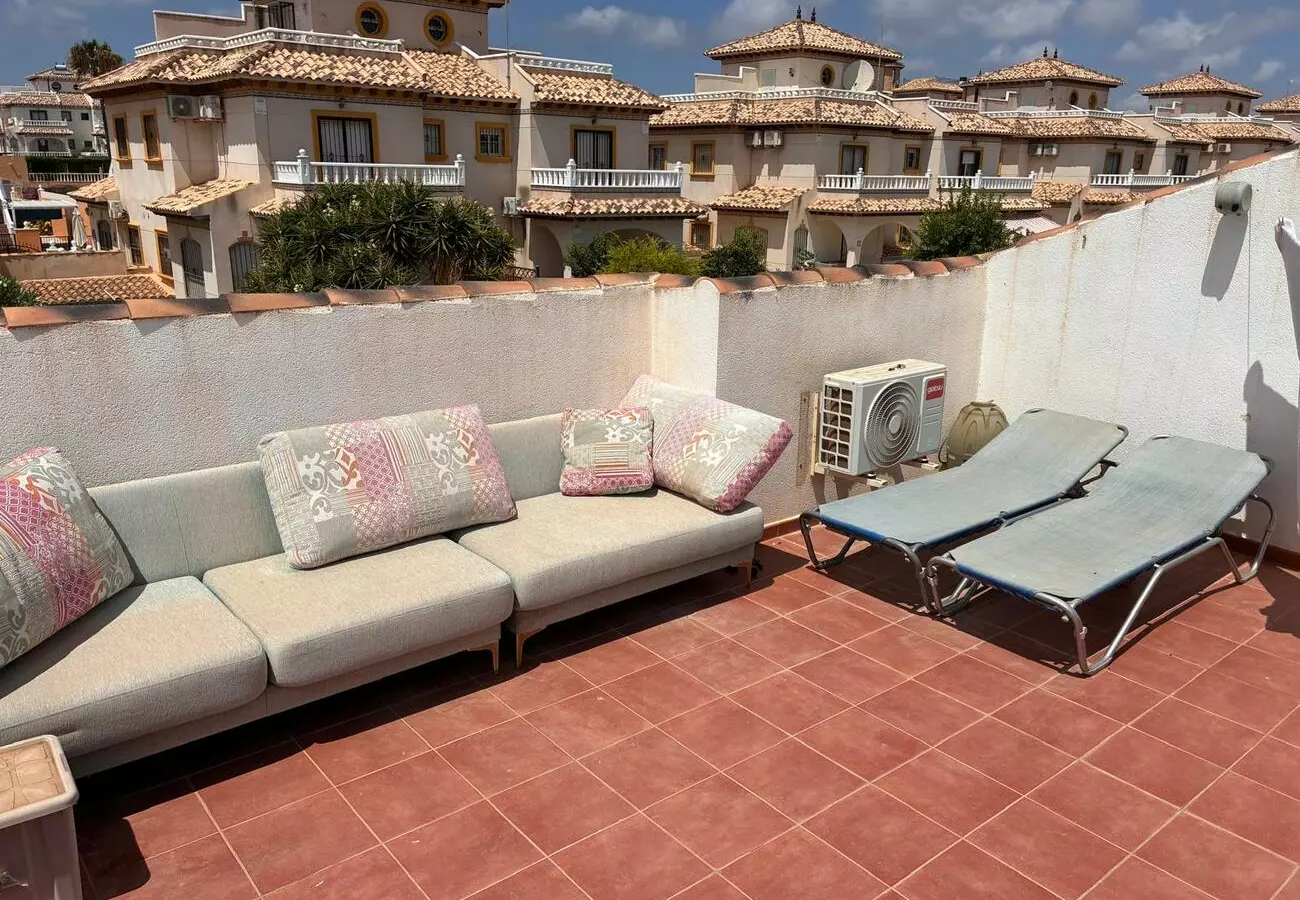 2-bedroom Semi In Orihuela Costa, Spain (62 M²)