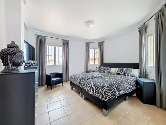 3-bedroom Detached Villa In Campos Del Rio, Spain (150 M²)