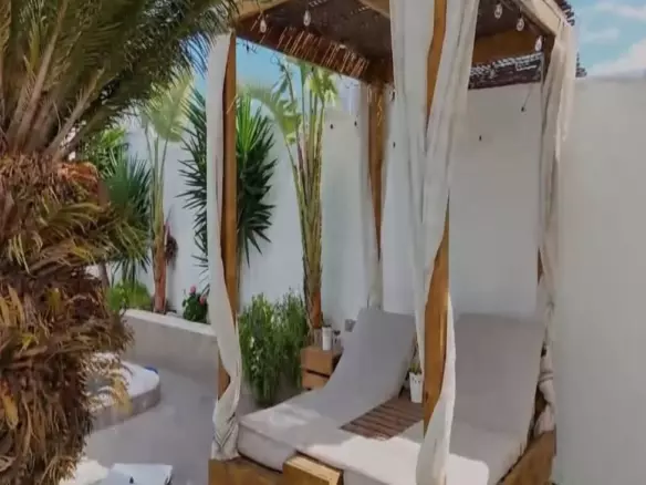 5-bedroom Villa In Torrevieja, Spain (186 M²)