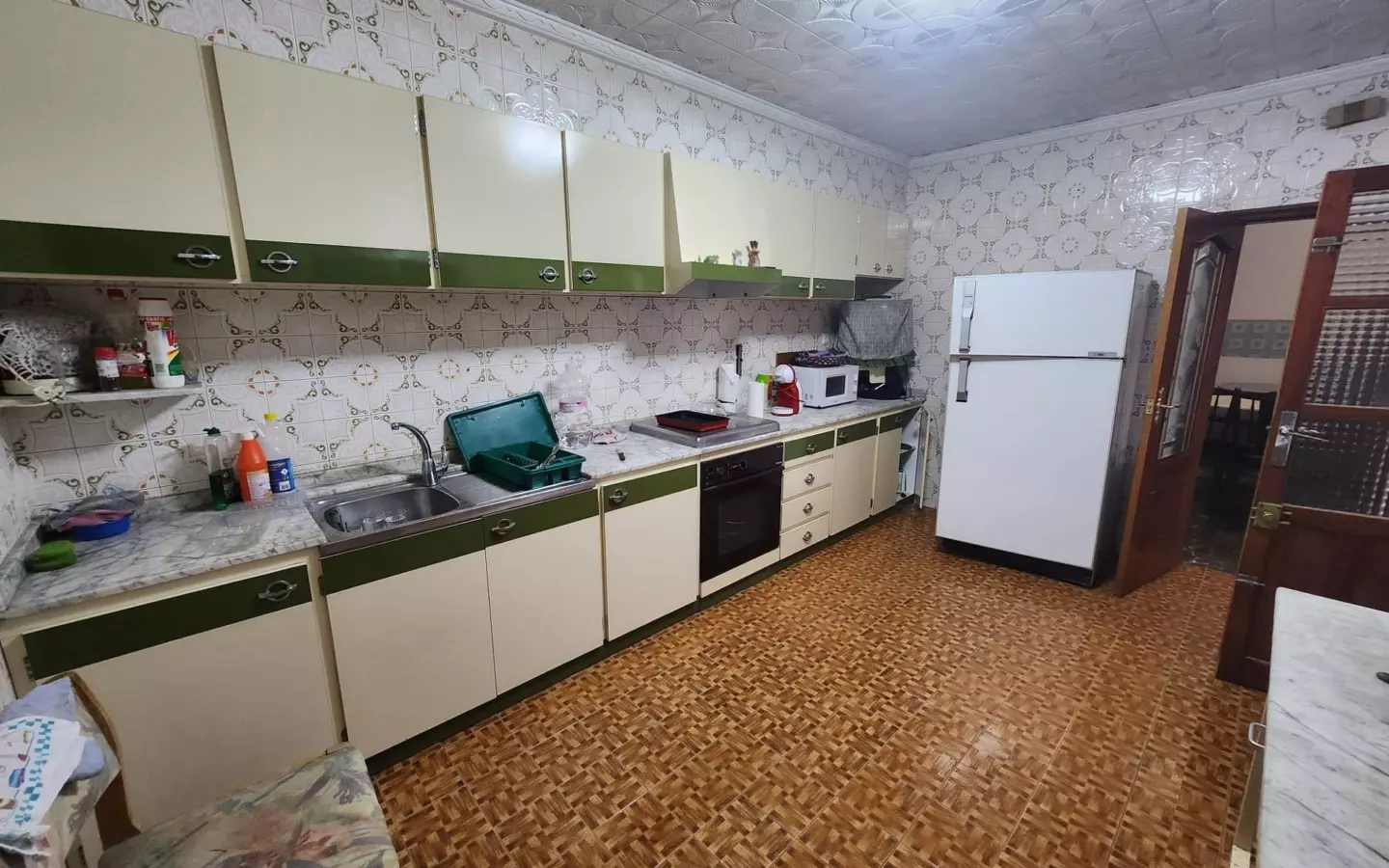 3-bedroom Townhouse In Sax, Spain (180 M²)
