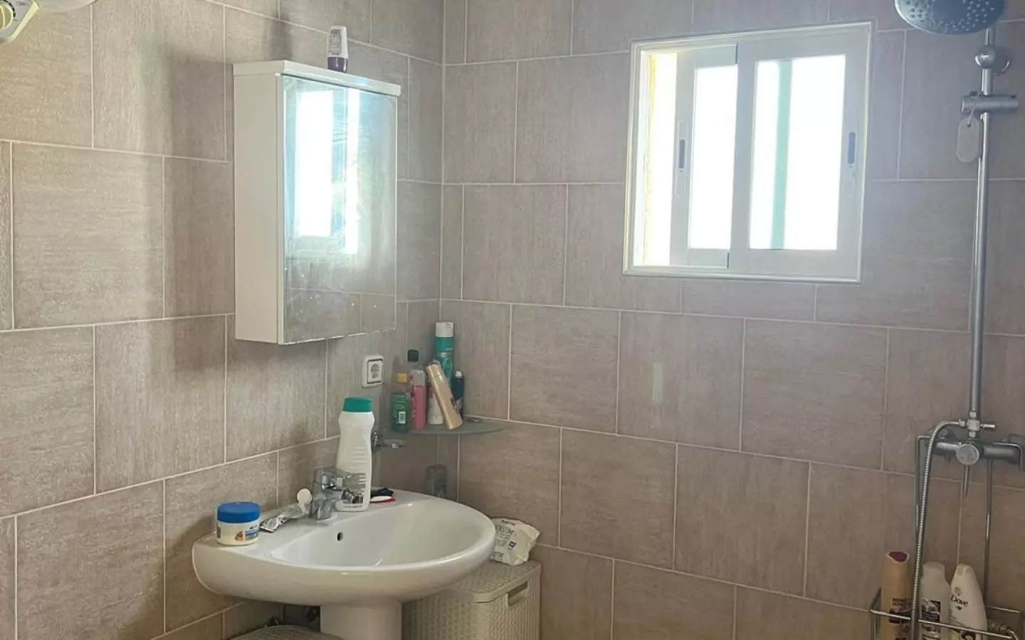 6-bedroom Detached Villa In Heredades, Spain (299 M²)