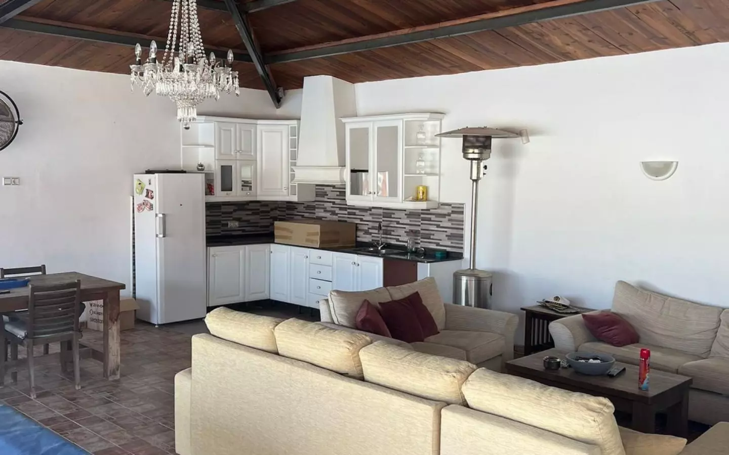 6-bedroom Detached Villa In Heredades, Spain (299 M²)
