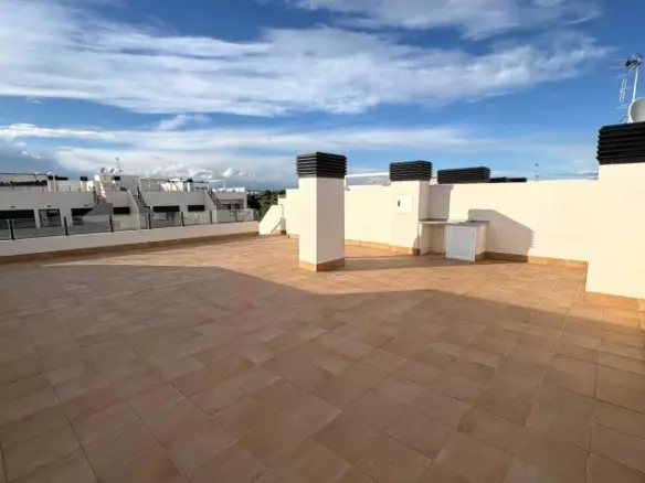3-bedroom Apartment In Orihuela Costa, Spain (140 M²)
