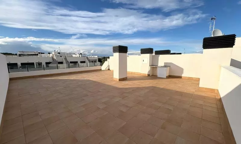3-bedroom Apartment In Orihuela Costa, Spain (140 M²)