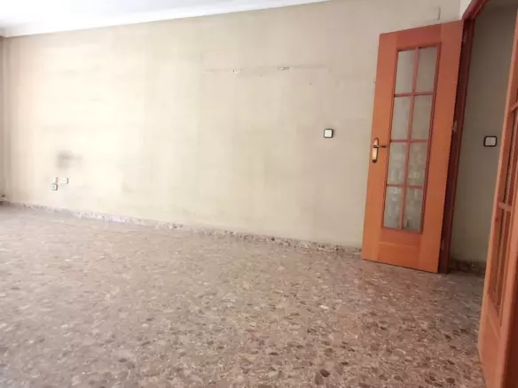 4-bedroom Apartment In Orihuela, Spain (140 M²)