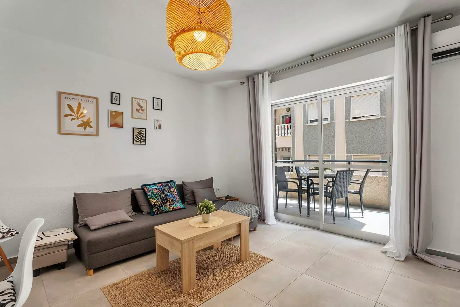 1-3-afdb69 3-bedroom Apartment In Torrevieja, Spain (101 M²)